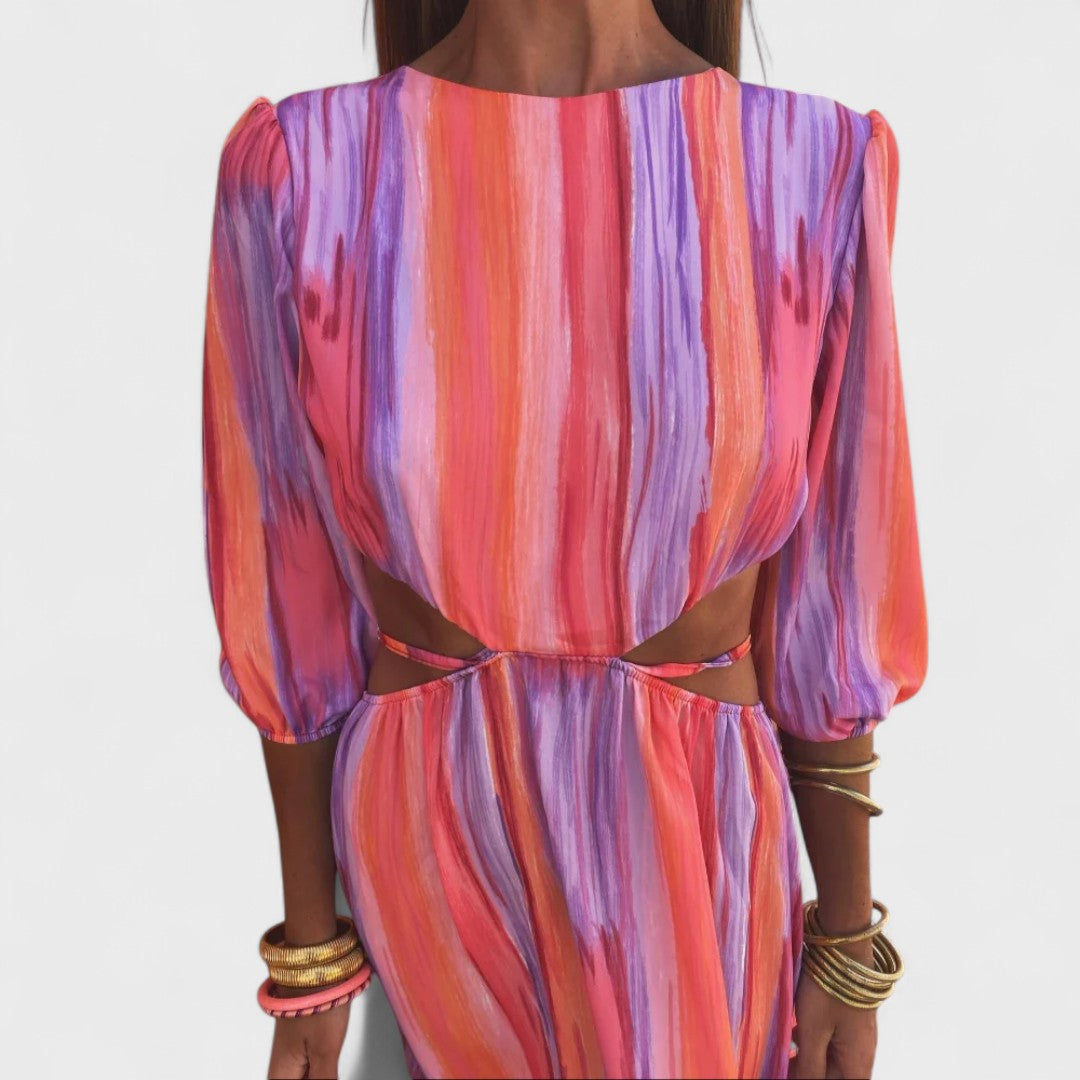 NORA - Tissu élégant avec des détails de coupe raffinés